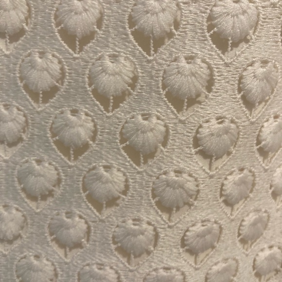 Talbots Dress Shirt. - Picture 4 of 9